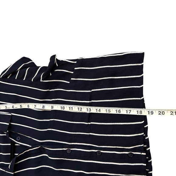 Billabong Tropical Crush Navy Blue Striped Button-Up Crop Top- Size Small - Picture 13 of 14